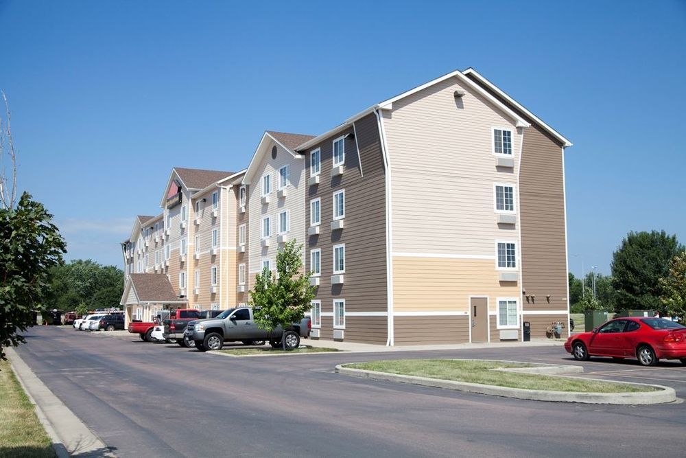 Woodspring Suites Sioux Falls Exterior photo